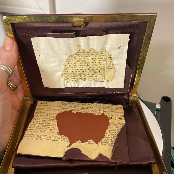 Vintage 1950’s Leather Geometric Handbag ( Must see behind the mirror) 🥰 - Picture 11 of 12